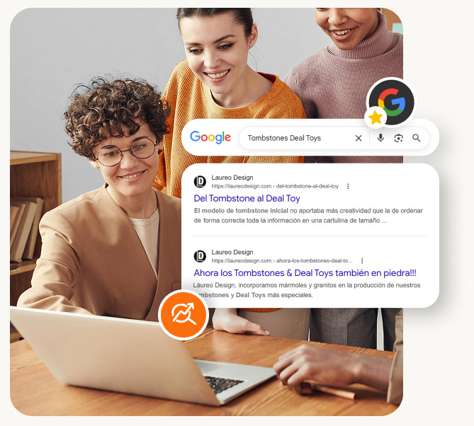 Tres personas miran portátil con interfaz de Google para empresa seo
